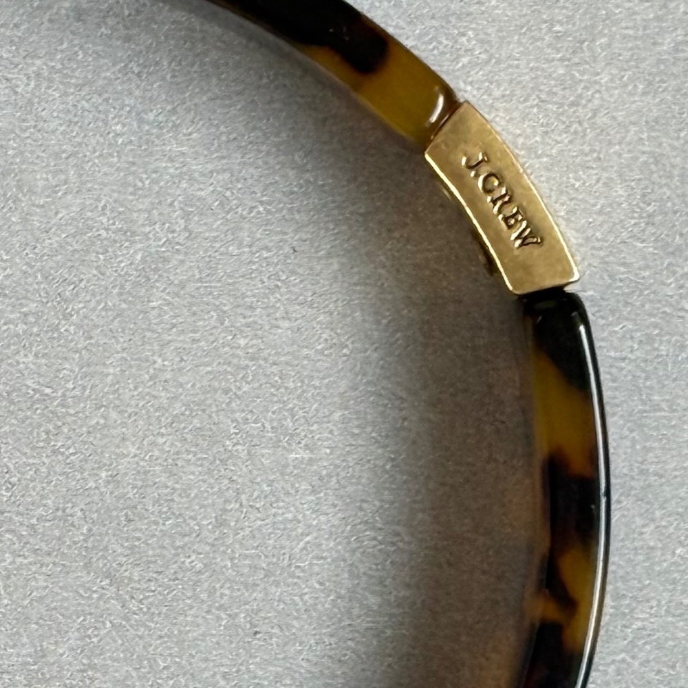 J. CREW Bracelet Bangle Tortoise Clear Faceted Crystals Gold Preppy (7-3/4") - Picture 5 of 7